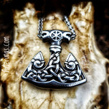 Colgante Mjolnir forma hacha doble filo