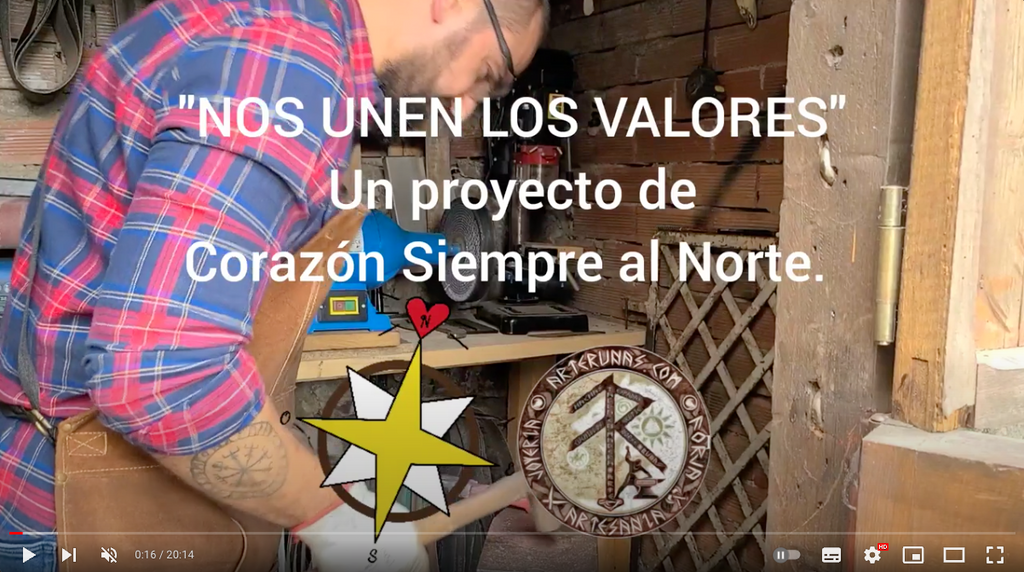 Liberando la creatividad con un artesano vikingo en Asturias por Corazón siempre al Norte