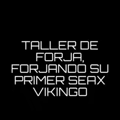 Diego forjando un Seax vikingo en nuestros cursos de forja