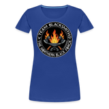 Camiseta premium mujer | Team Blacksmiths axes The Northern Black Forge - azul real